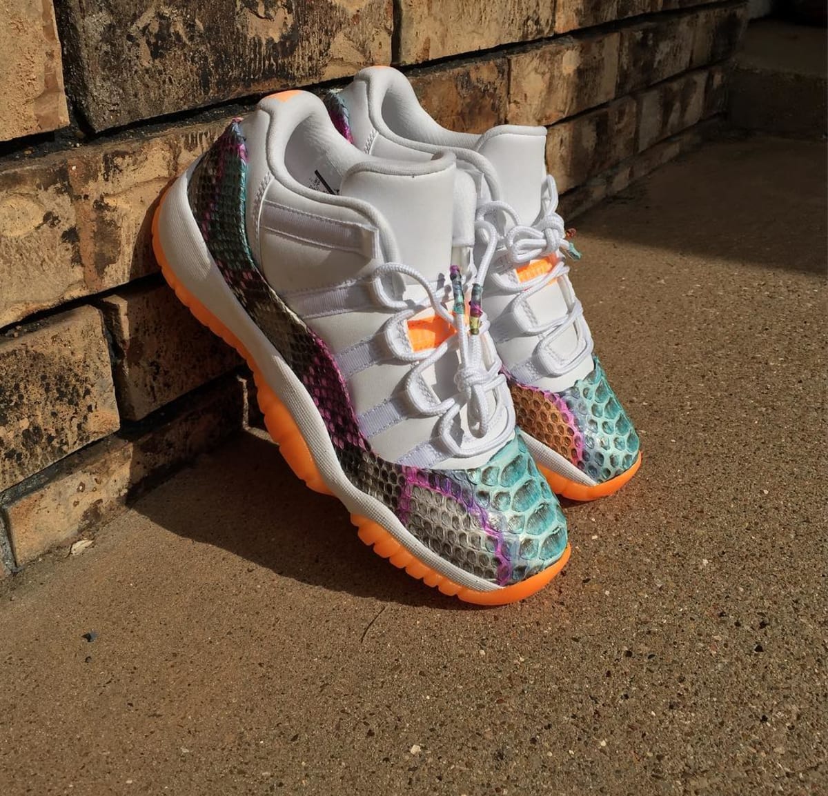 jordan 11 low python