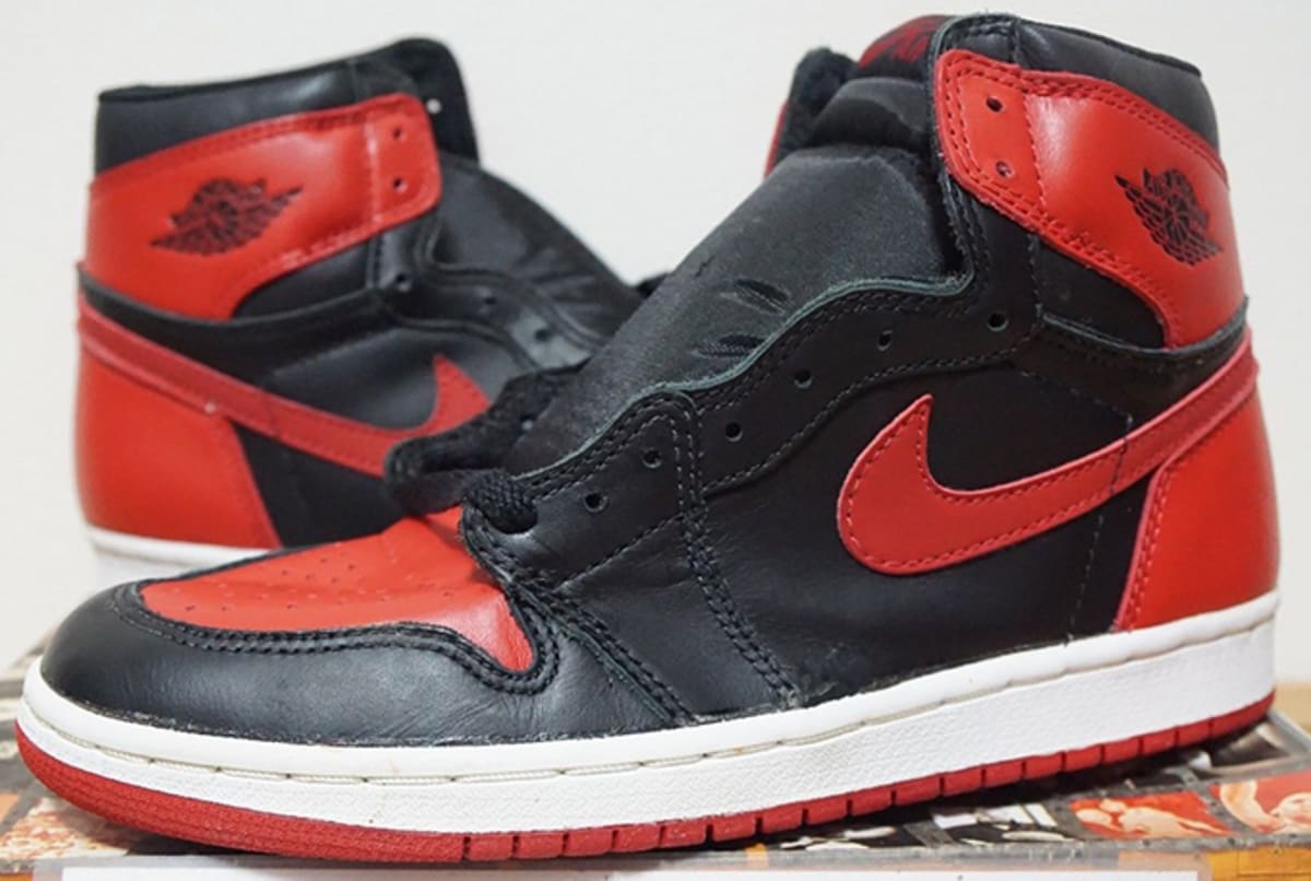 jordan 1 lost and found black laces