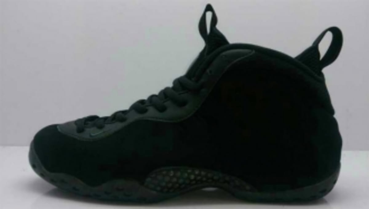 nike foamposite black suede