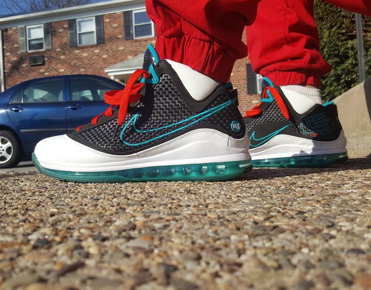 lebron 7 red carpet on feet