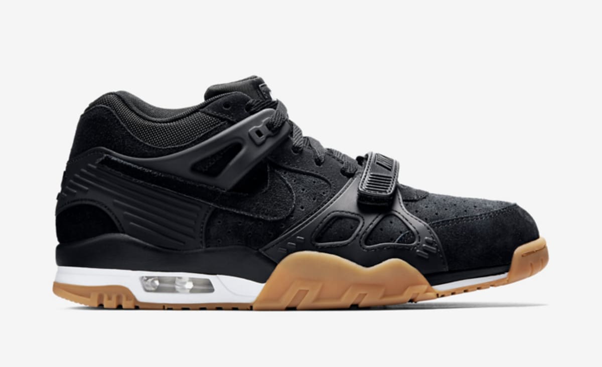 nike trainer iii