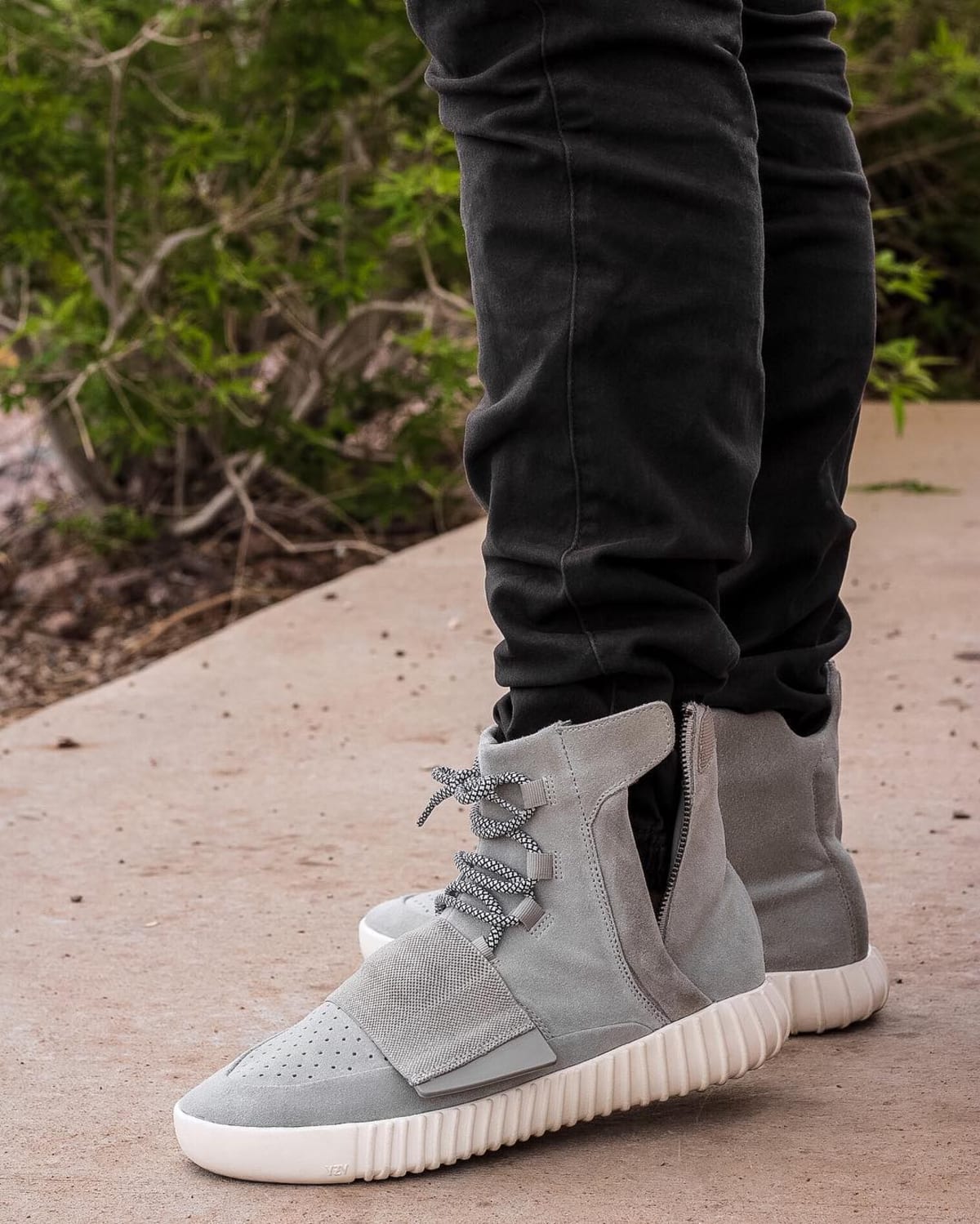 adidas Yeezy Boost 750 