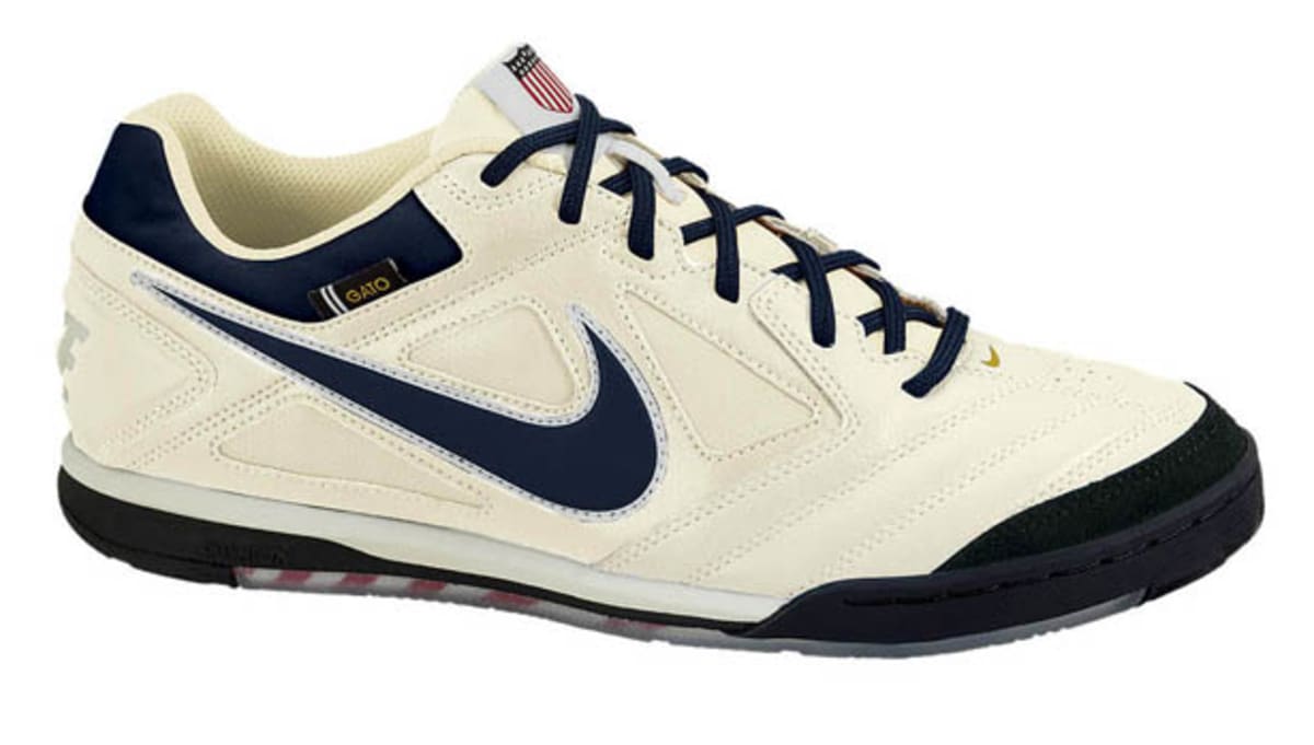 nike5 gato