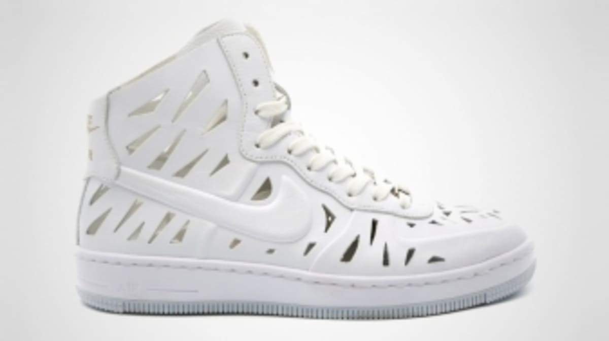 do nike's run smaller than vans