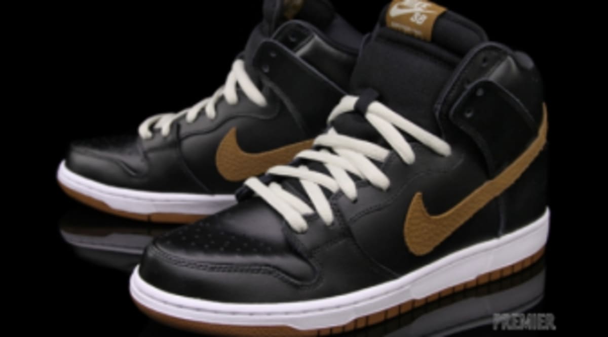 nike sb dunk high tan