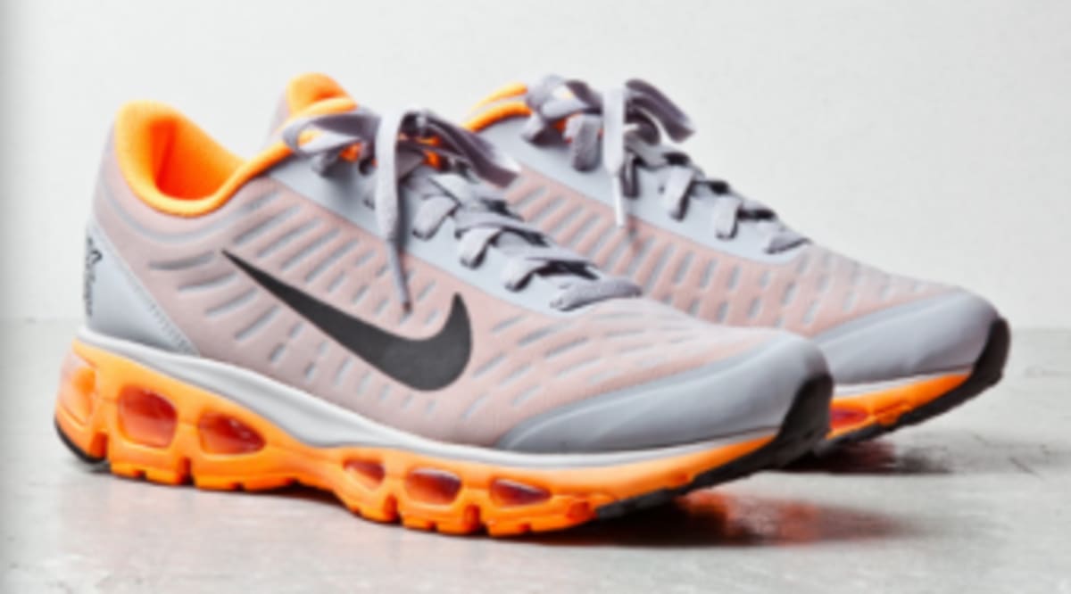 tenis nike tailwind 5