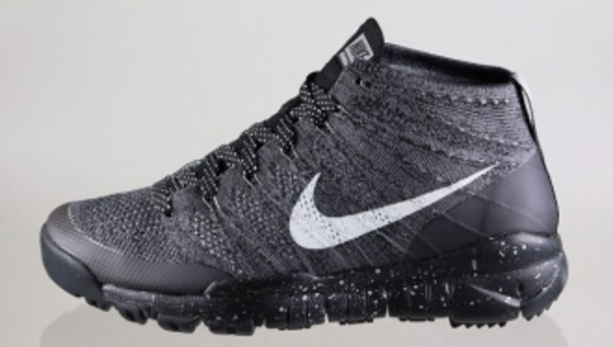 nike flyknit chukka amazon