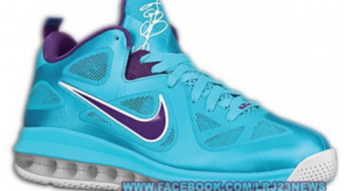 lebron low 2