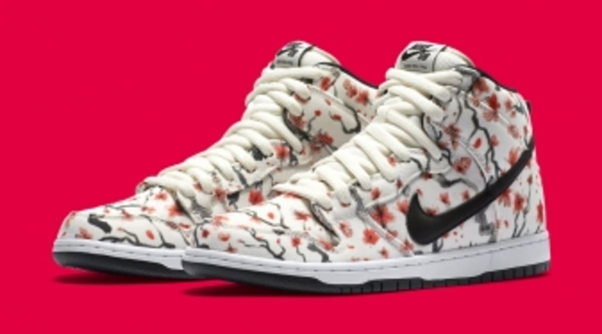 nike sb dunk cherry blossom