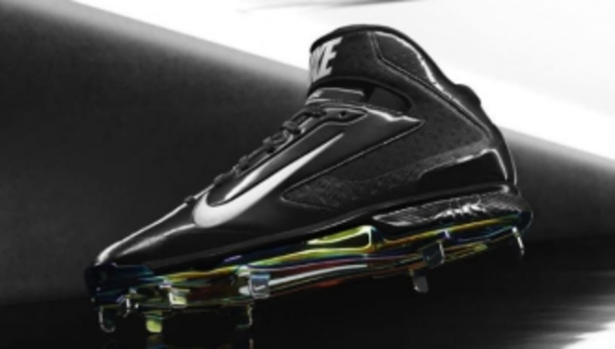 nike metal cleats