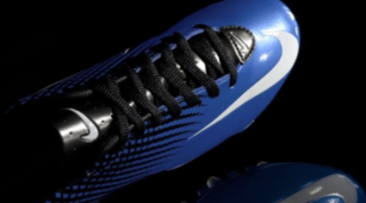 nike vapor one