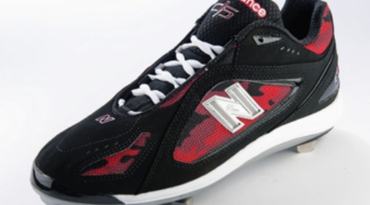 new balance pedroia cleats