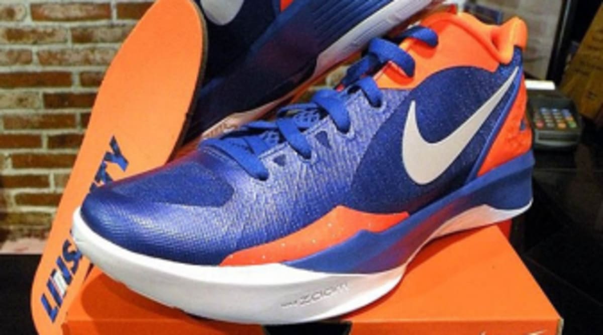 Nike Zoom Hyperdunk 2011 Low - Jeremy Lin "Linsanity" Player Edition