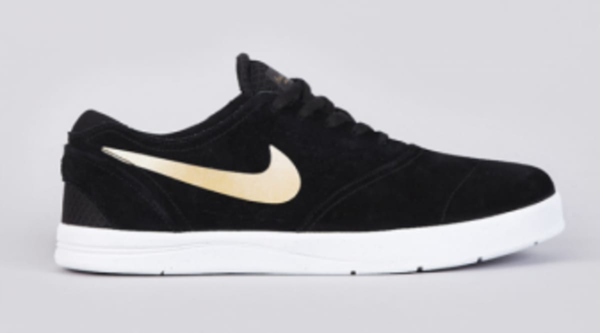 toddler nike air max motion 2