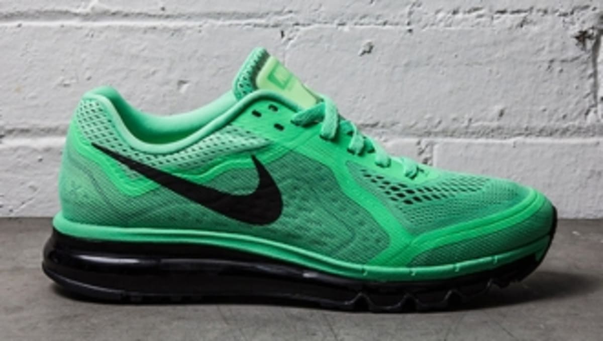 air max luminous green