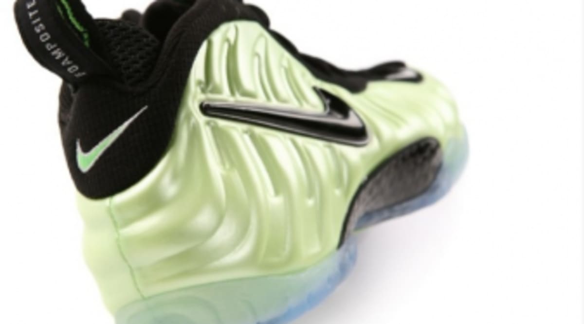 electric green foamposite