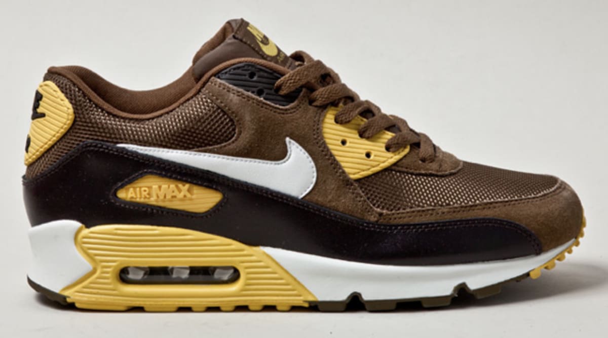 khaki air max