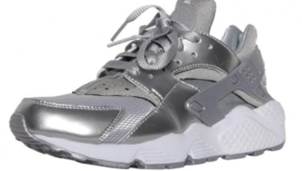 nike huarache silver metallic