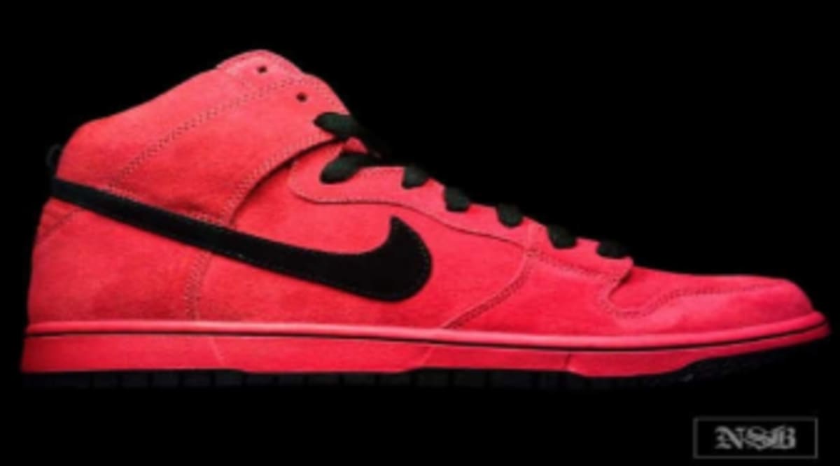 true red dunks
