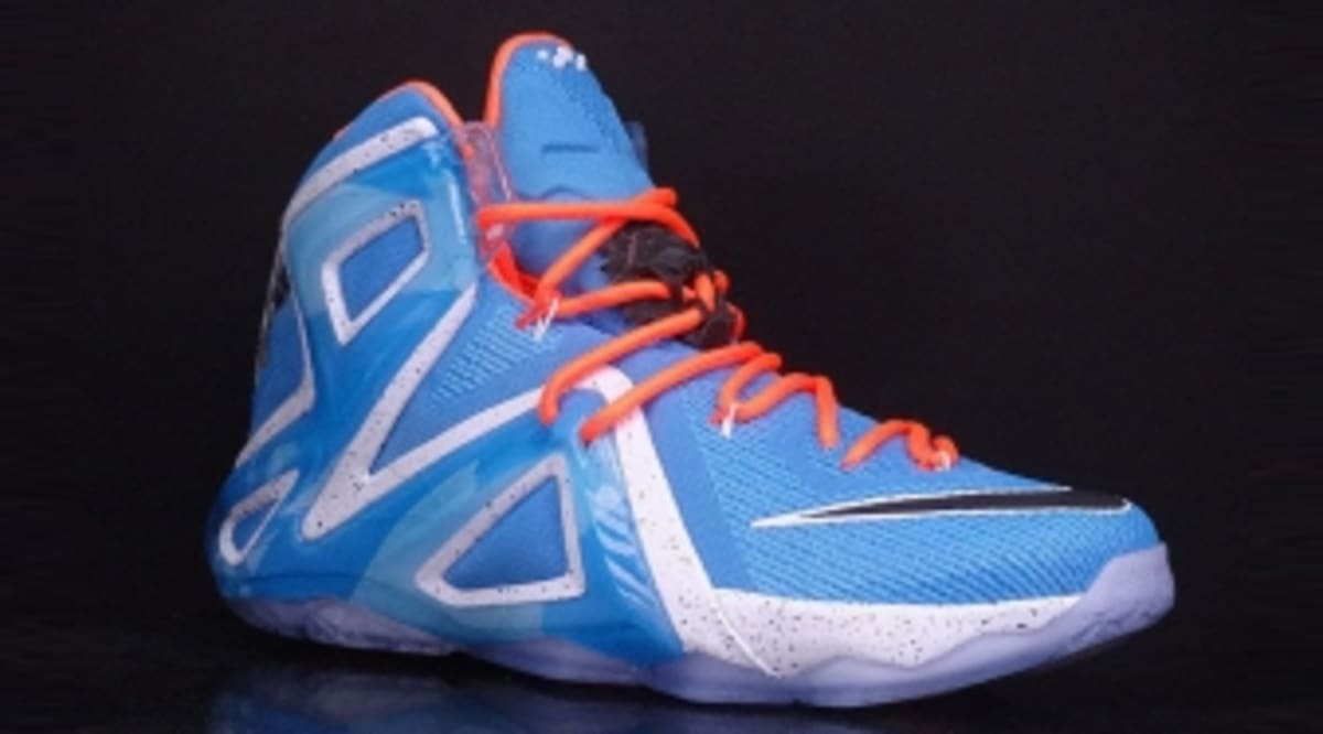 lebron 12 elite elevate