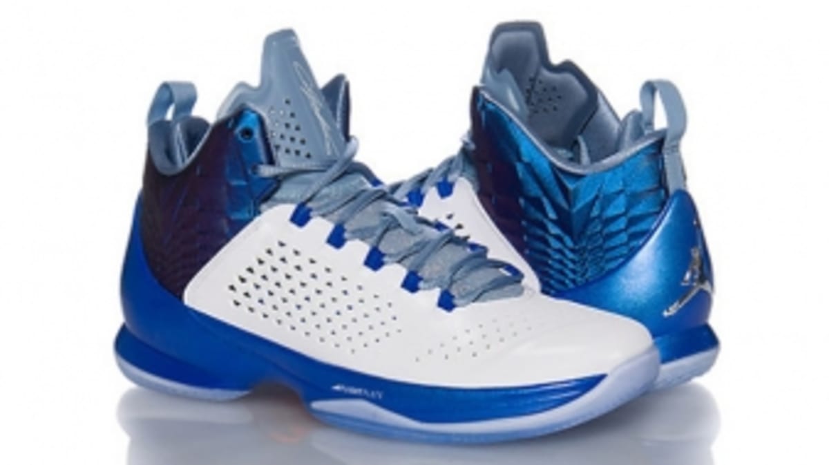 melo's basketball shoes