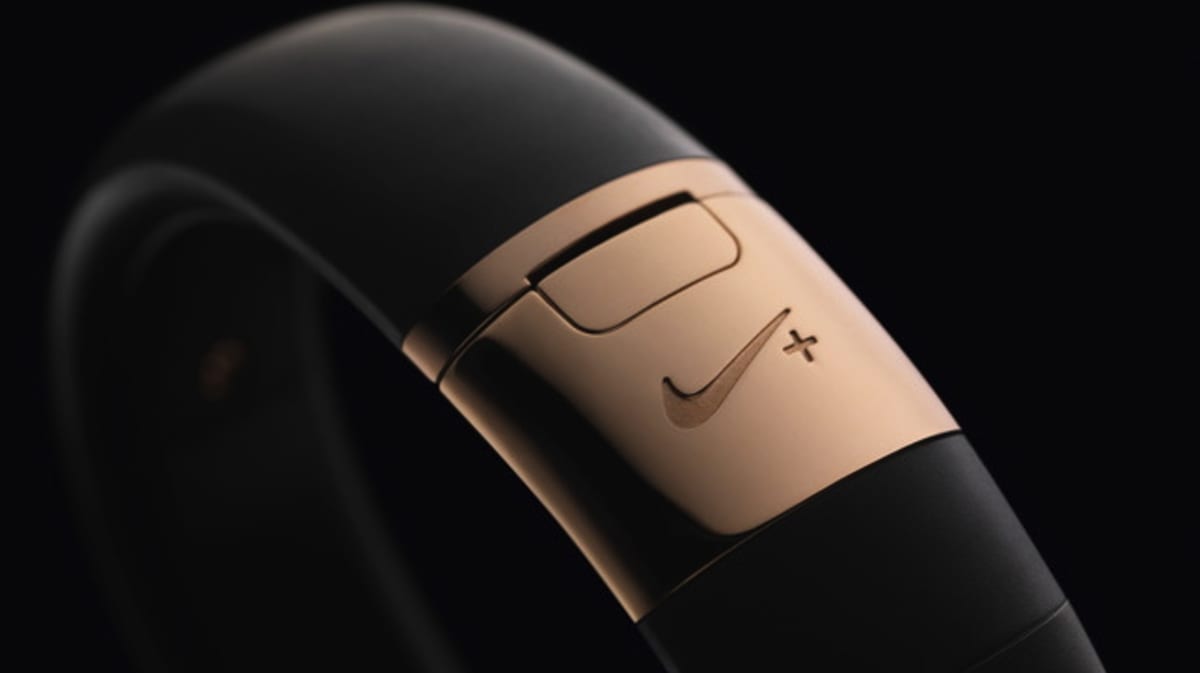 Nike+ FuelBand SE METALUXE Rose Gold Sole Collector