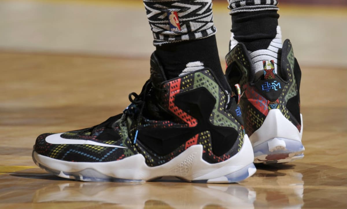 lebron james shoes13