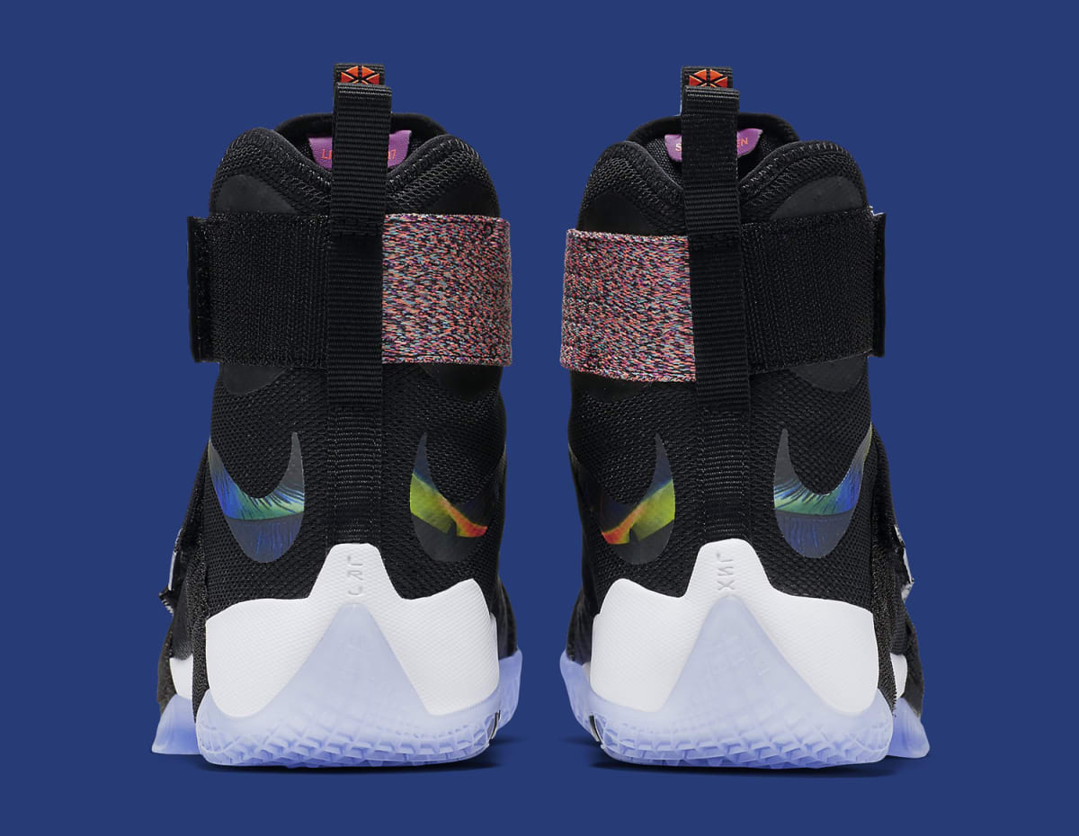 lebron soldier multicolor