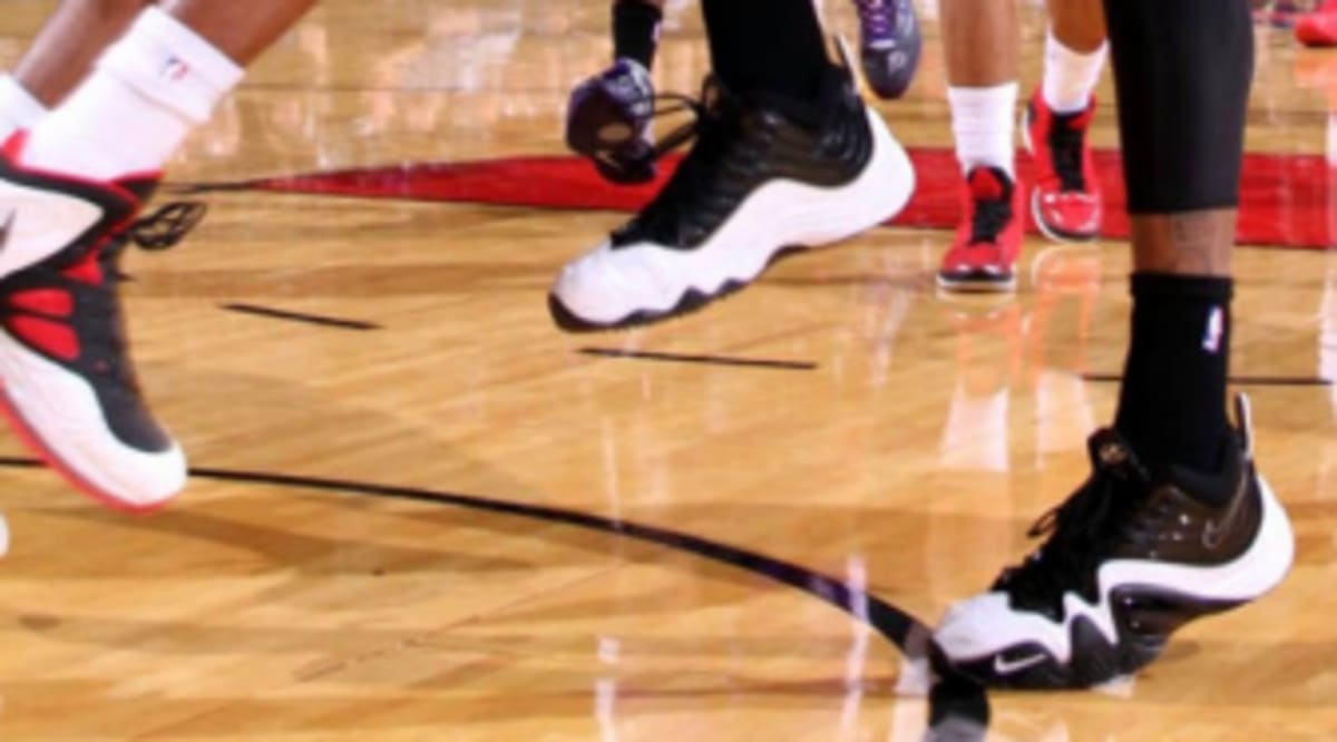 NBA Sneaker Watch // Nike Basketball Weekly Recap - Week 6 | Sole Collector