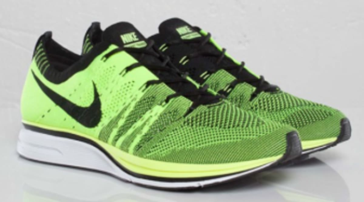 nike flyknit stretch