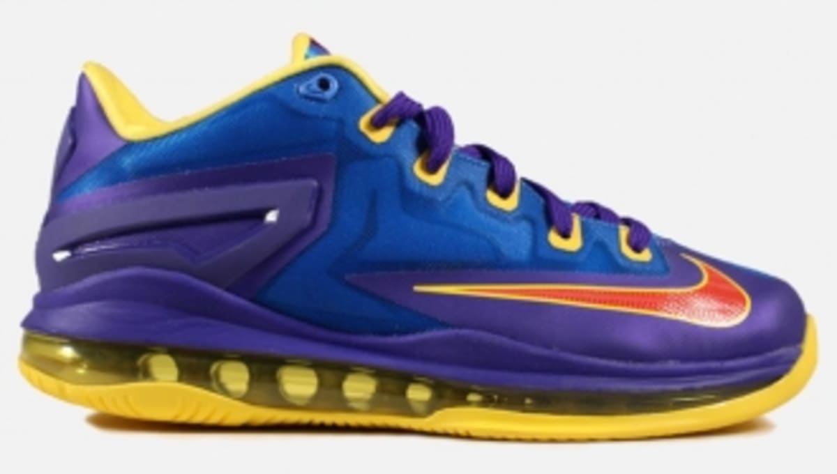 nike lebron superman