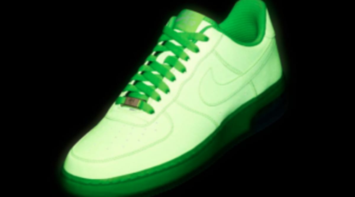 air force 1 reflection