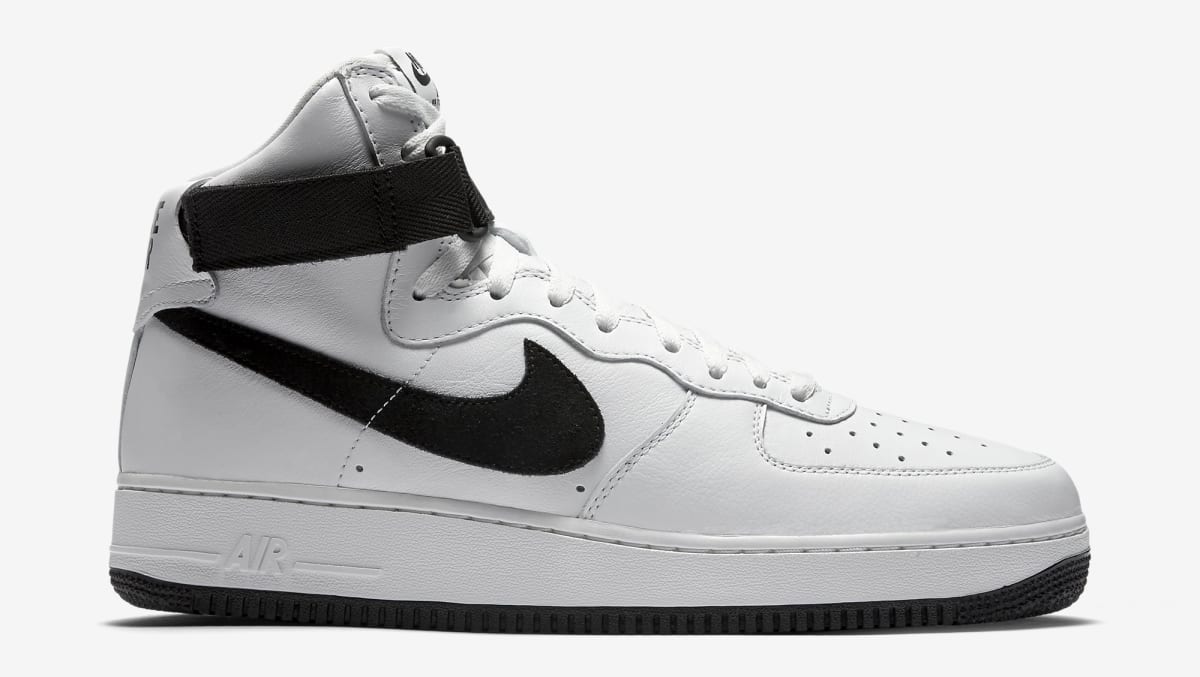 Nike Air Force 1 White Black OG QS | Sole Collector