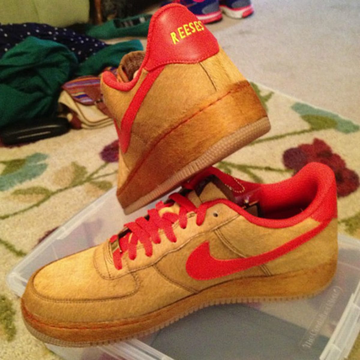 NIKEiD Air Force 1 Low E.T. - The 20 Best Movie-Inspired ...