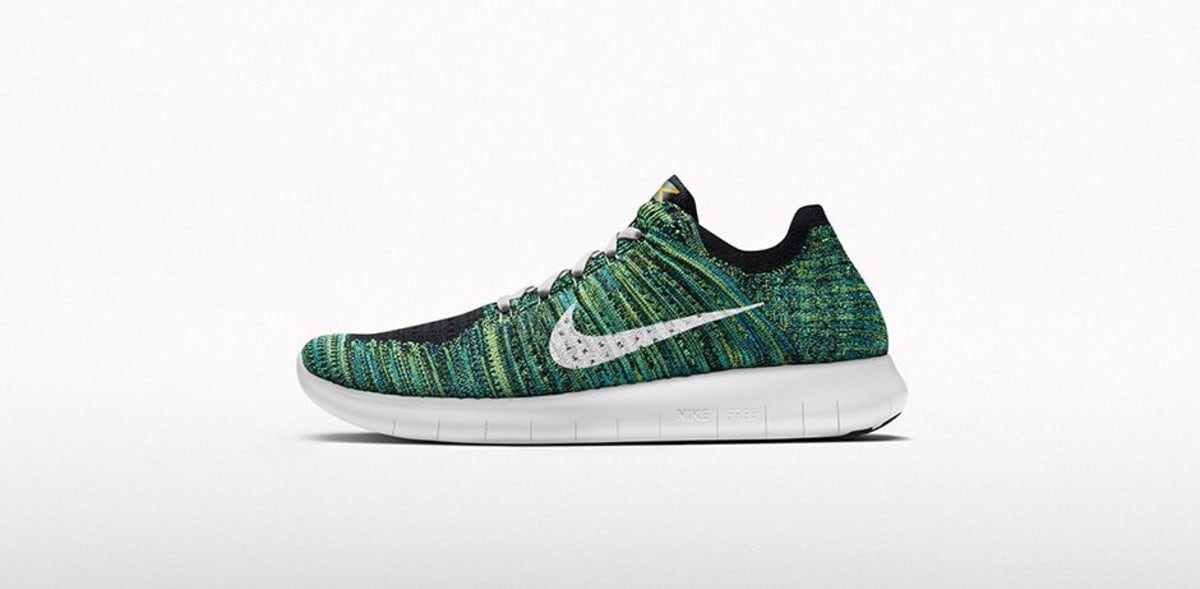 nike flyknit pride