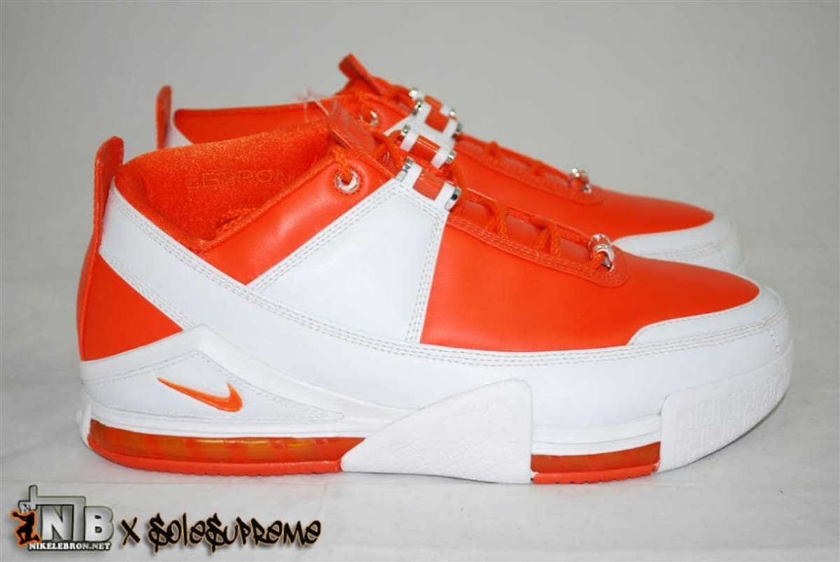 nike lebron 2004