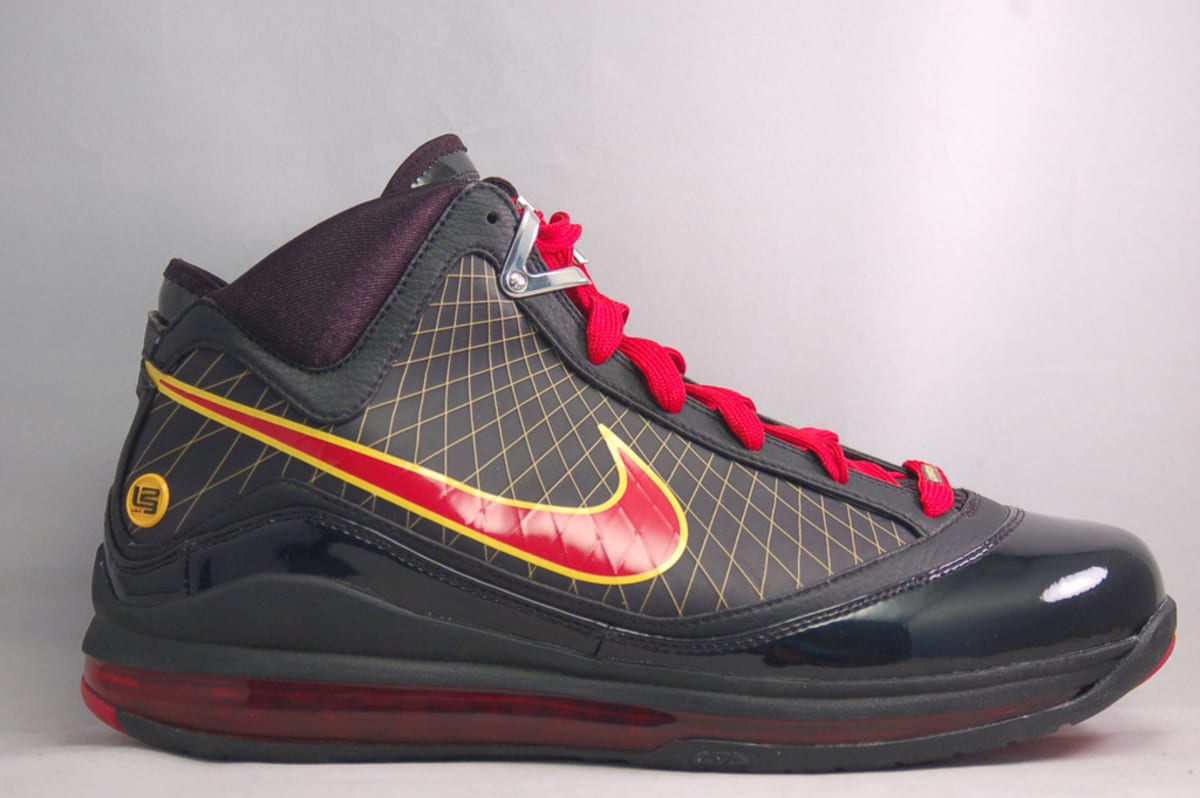 nike lebron 7 fairfax