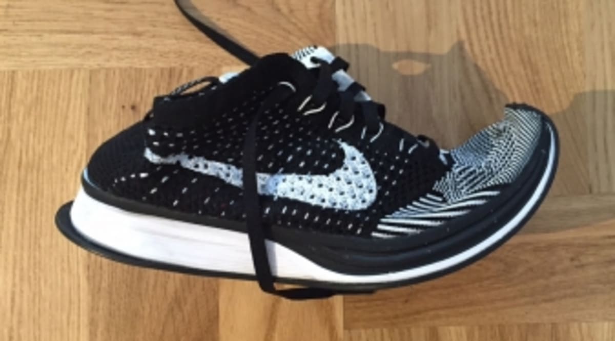 how to clean nike flyknit
