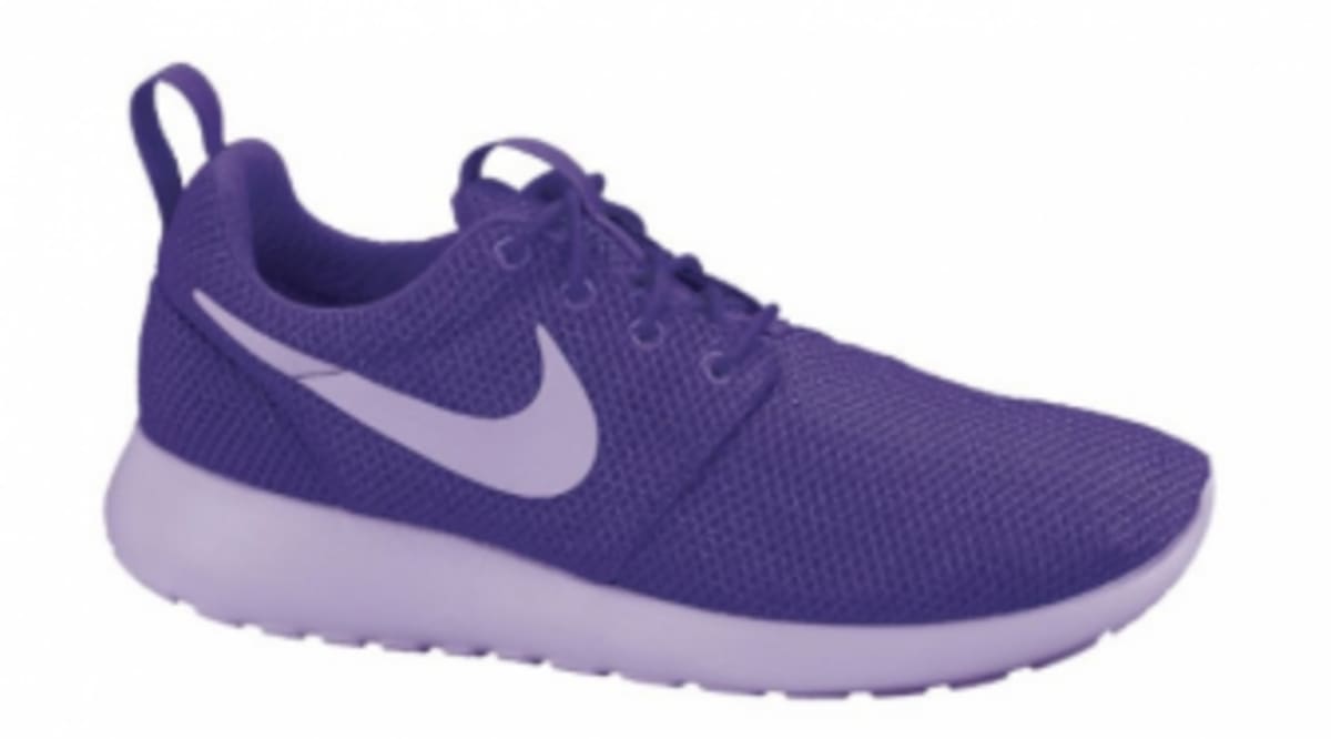 nike roshe one purple