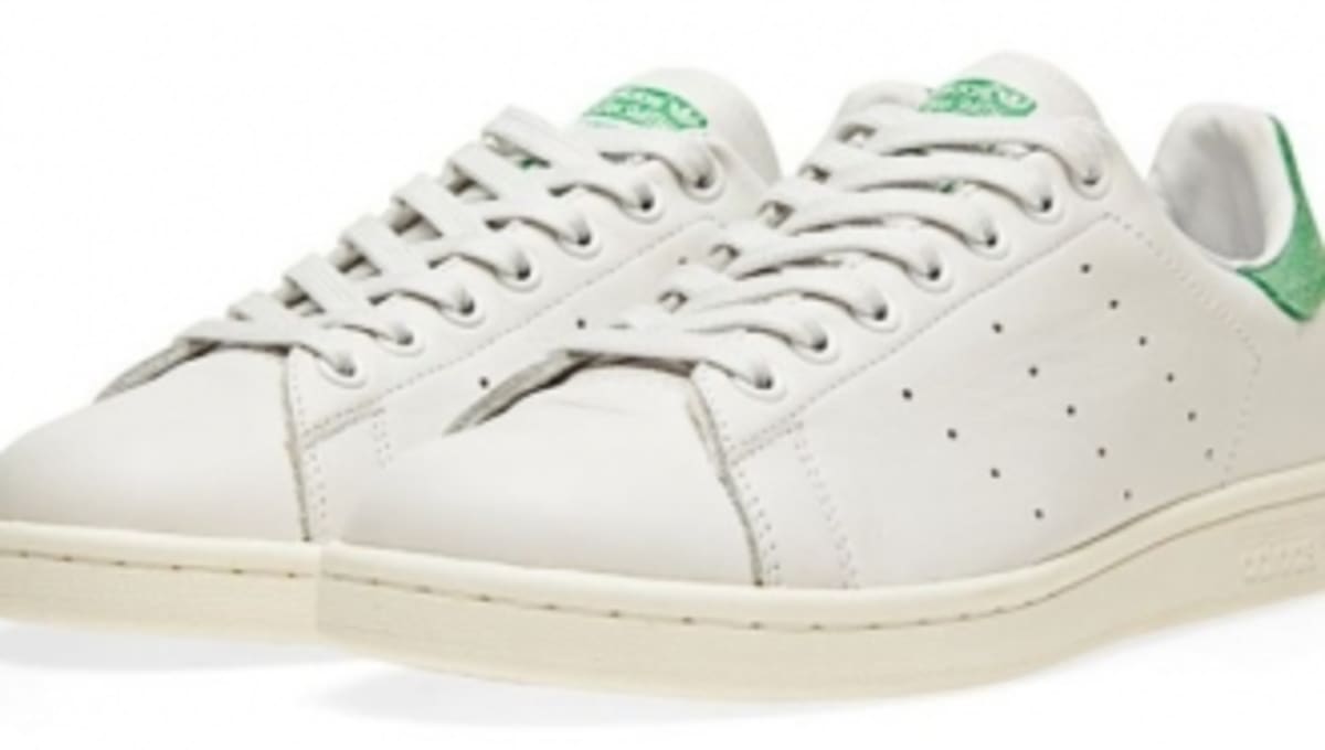stan smith sole turning yellow