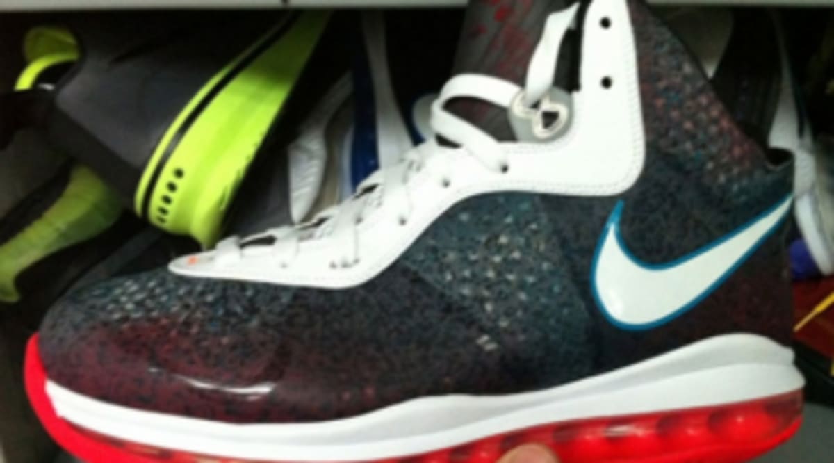 nike lebron 8 miami