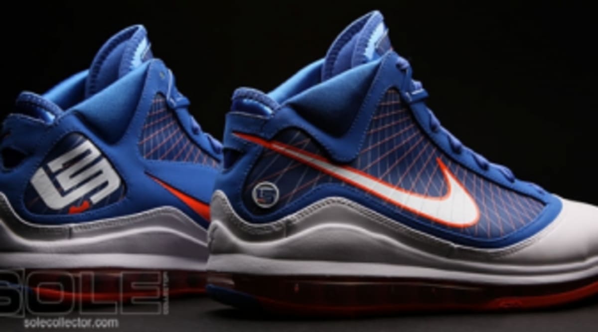 lebron 7 hardwood classic release date