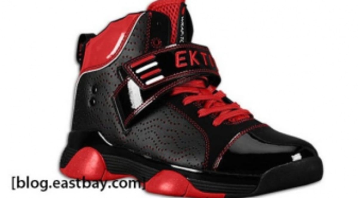 eastbay shoes usa