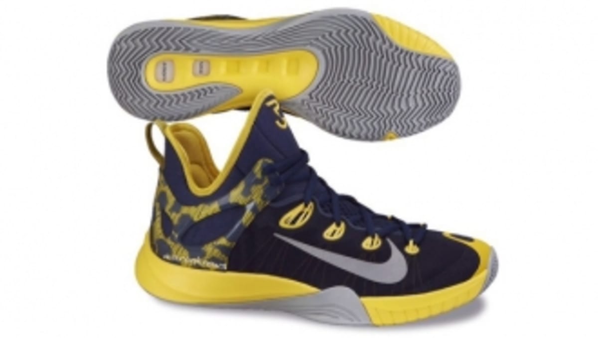 nike hyperrev 2015