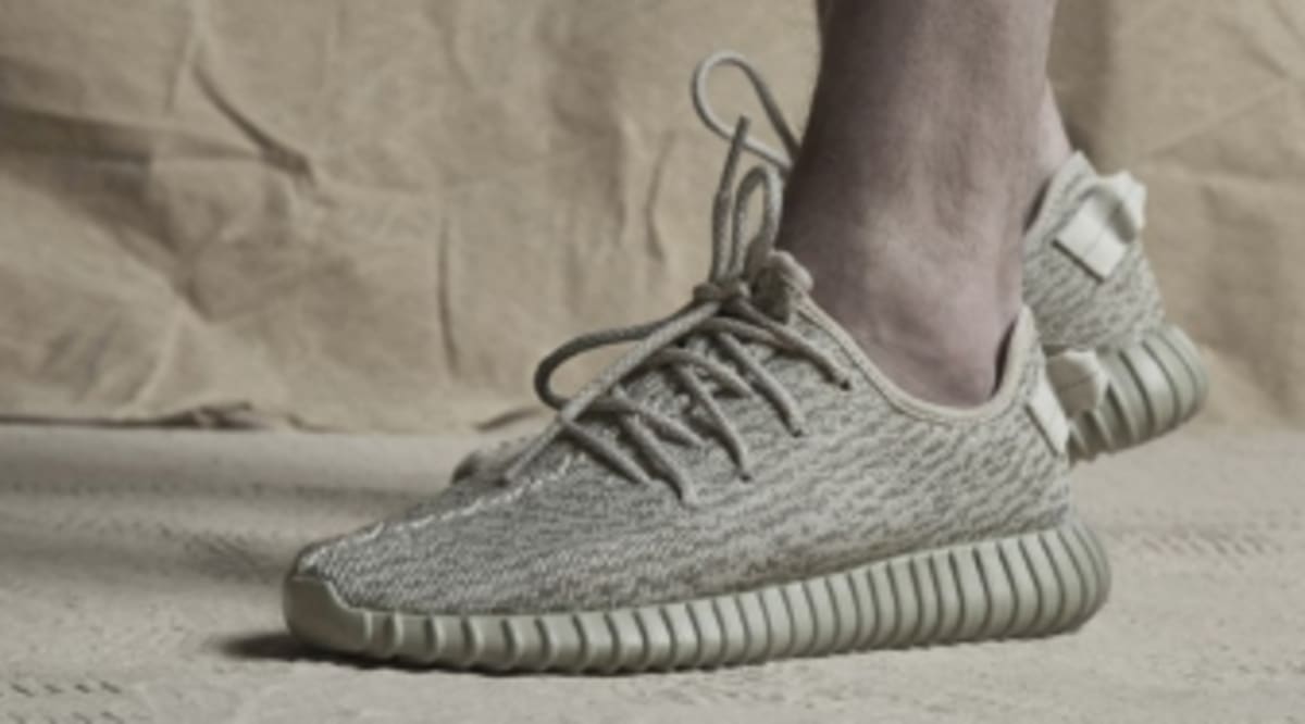 yeezy 350 v1 moonrock