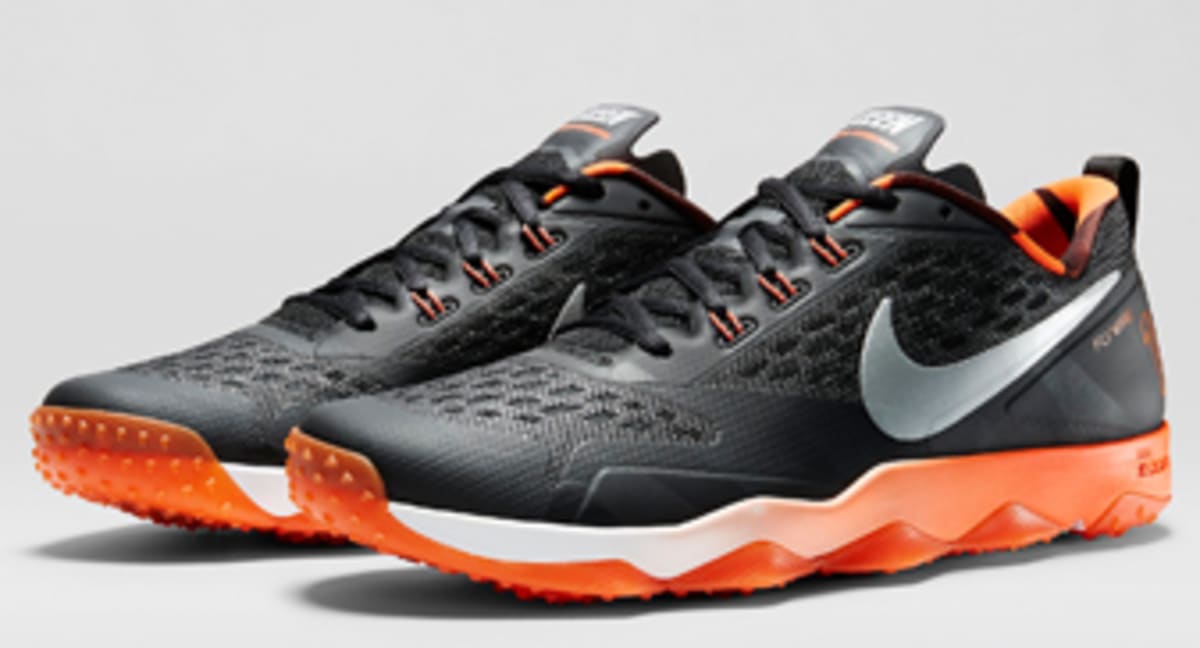 nike hypercross tr 3