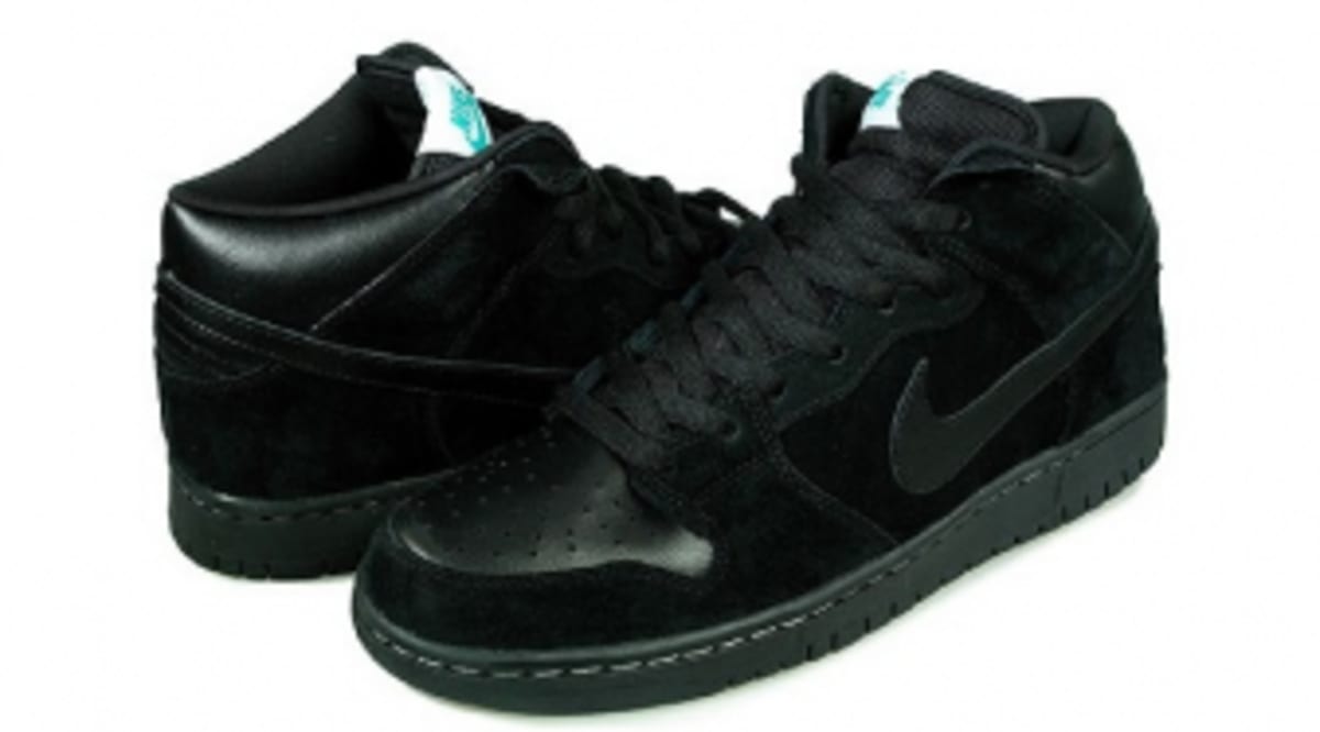 nike sb dunk suede