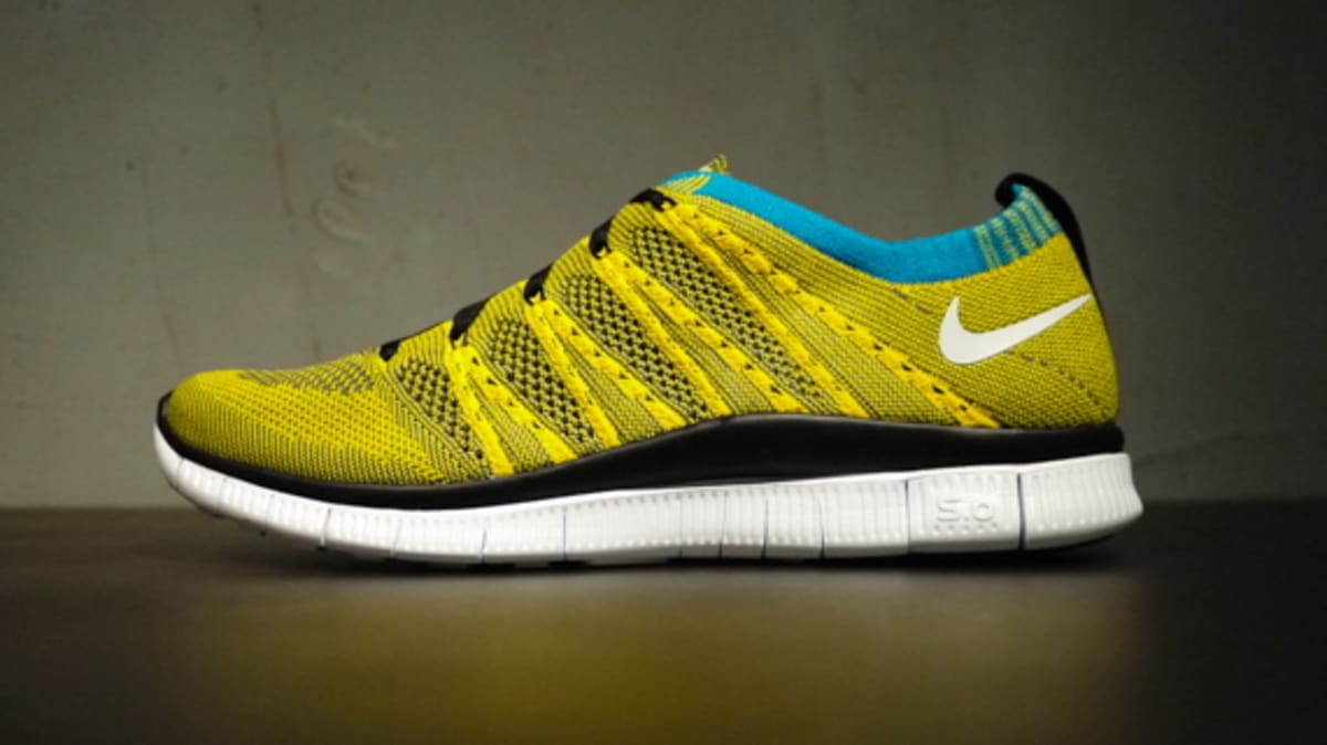 nike tl air blue and yellow