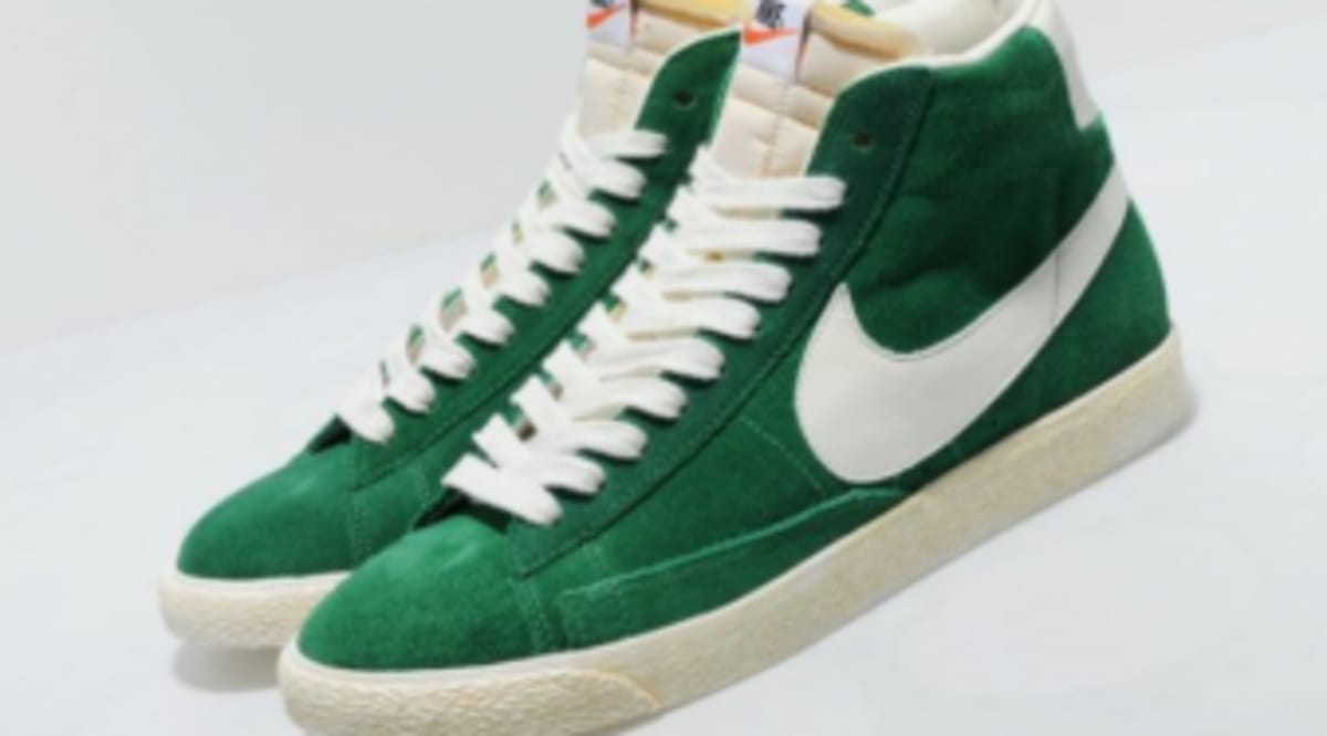 nike sb blazer pine green