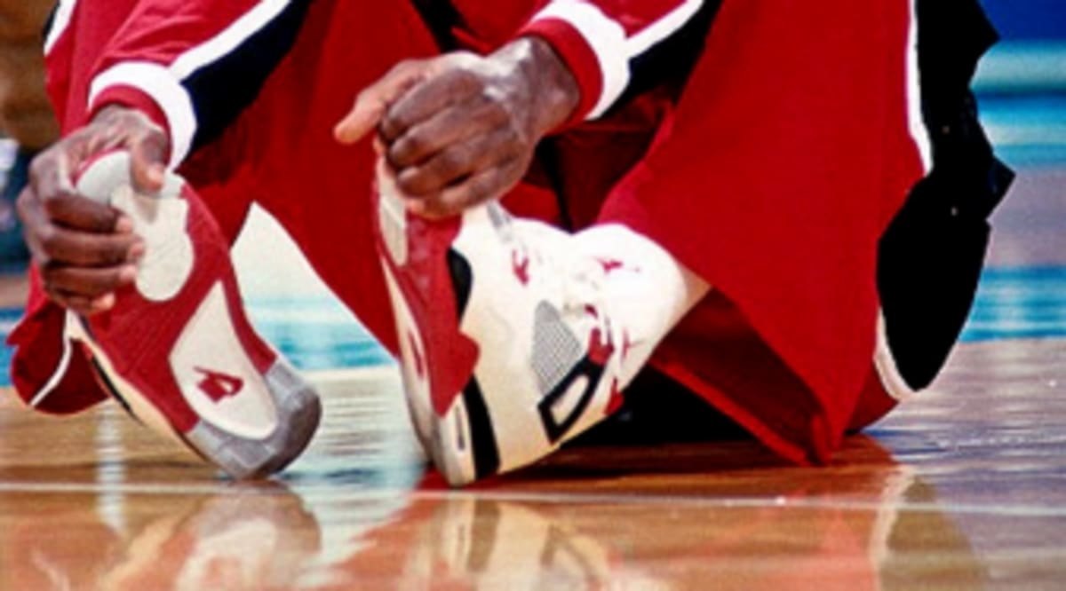 michael jordan bloody feet